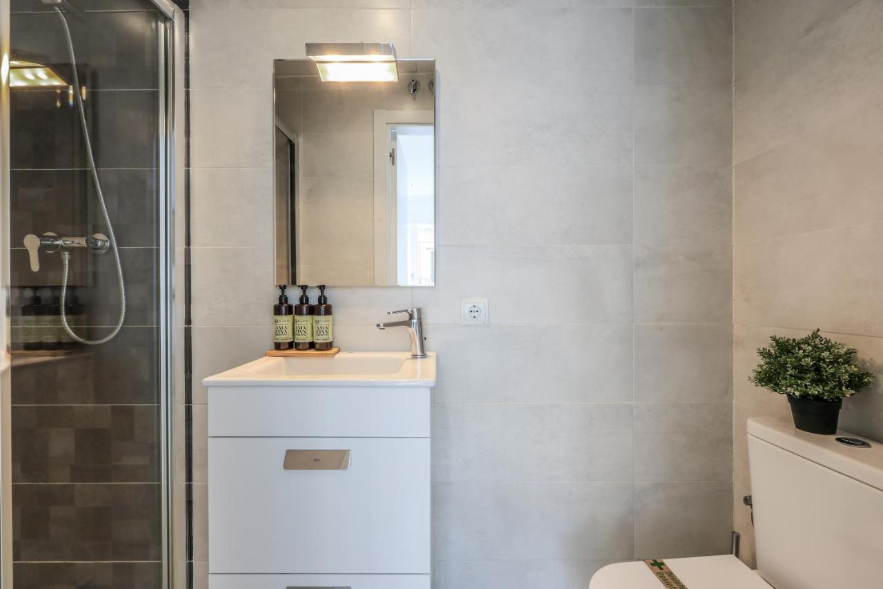 Atico Impresionante Y Centrico Apartment Madrid Exterior photo